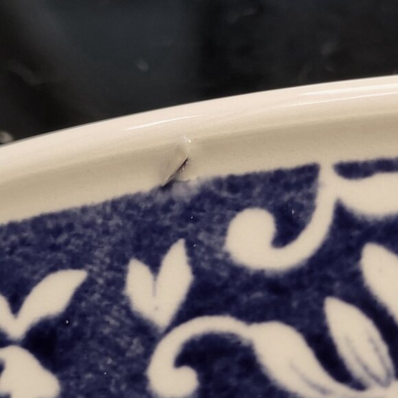 Spode Blue Italian Large Cake Plate, Cake Platter, Large Trivet, Blue and White - Picture 7 of 7